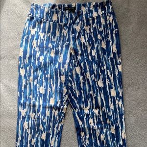 Nic+Zoe blue print ankle pants w/hidden side zip